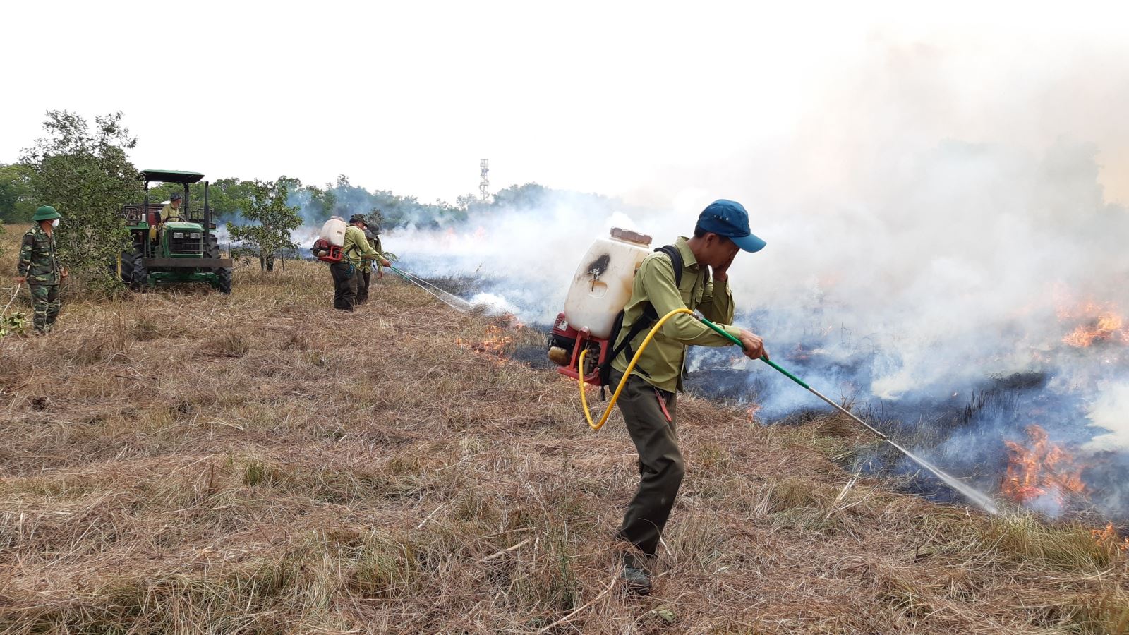 Vườn quốc gia Lò Gò - Xa Mát tổ chức tập huấn, diễn tập phòng cháy chữa cháy rừng mùa khô năm 2021